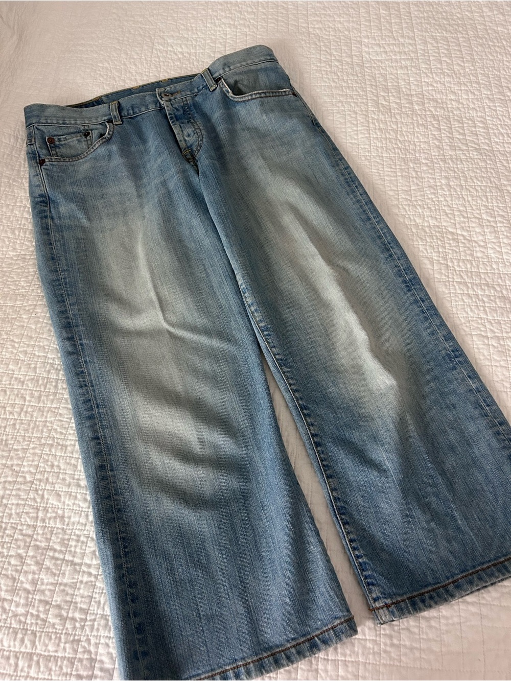 Women’s Lucky Brand Easy Rider Cropped Jeans-Light Wash - Picture 5 of 6